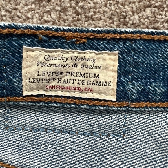 LEVIS  short 501 size W30 - Picture 8 of 10